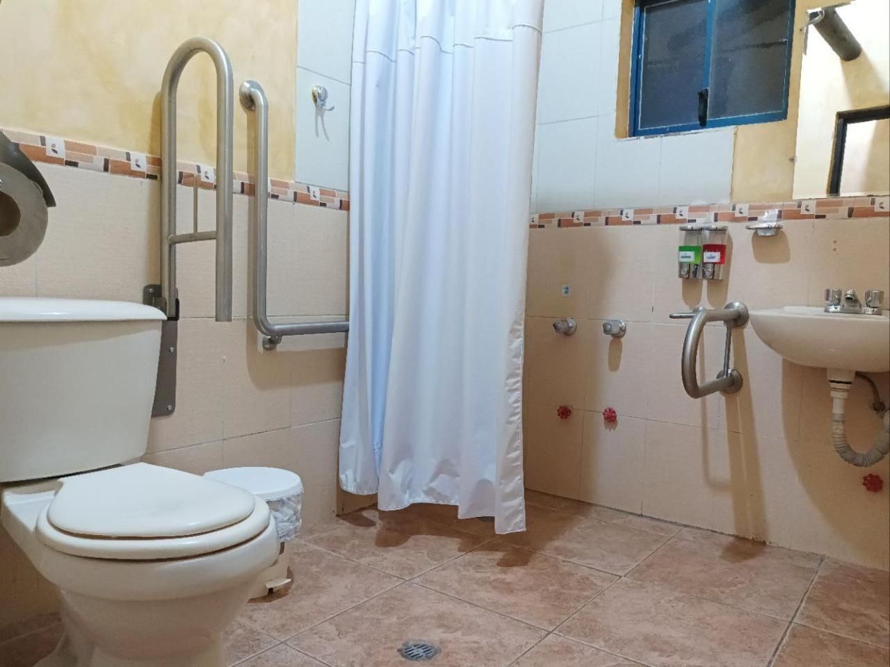 Hotel Achik Wasi Saraguro 외부 사진